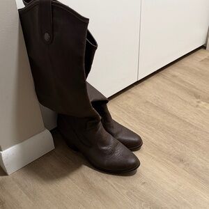 Elegant Brown Leather Boots